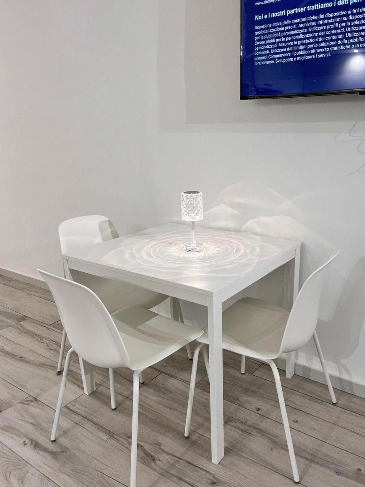 Globe Apartment Turin